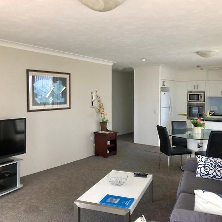 Bougainvillea Gold Coast Holiday Apartments 외부 사진