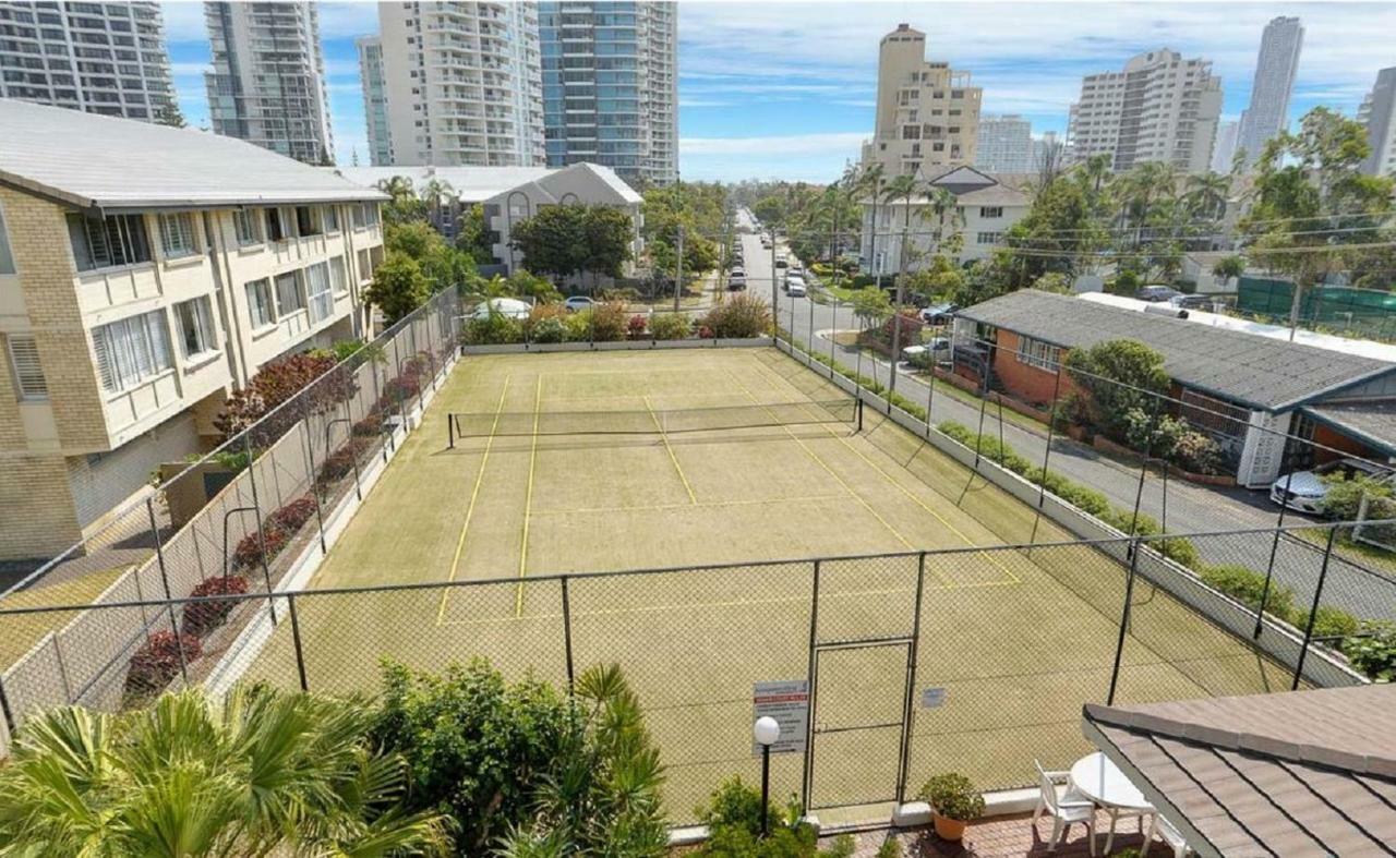 Bougainvillea Gold Coast Holiday Apartments 외부 사진