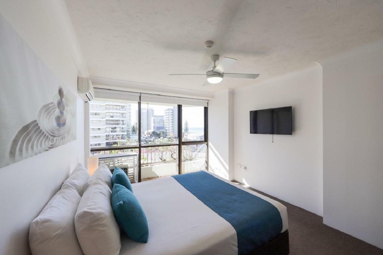 Bougainvillea Gold Coast Holiday Apartments 외부 사진