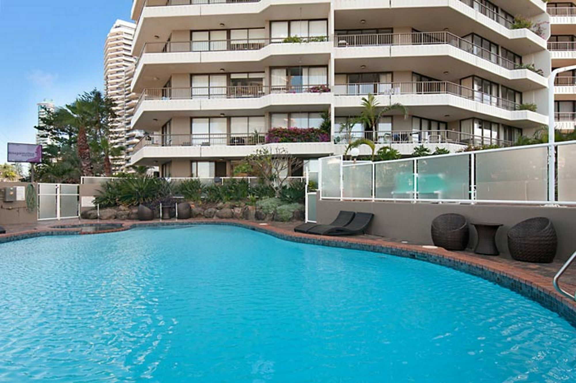 Bougainvillea Gold Coast Holiday Apartments 외부 사진