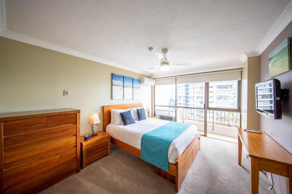 Bougainvillea Gold Coast Holiday Apartments 외부 사진
